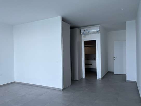 Grand et beau F5 sur la mer au Plateau Corniche Est image 7