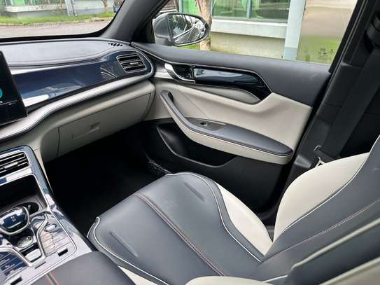 BYD Qin  2021 image 9