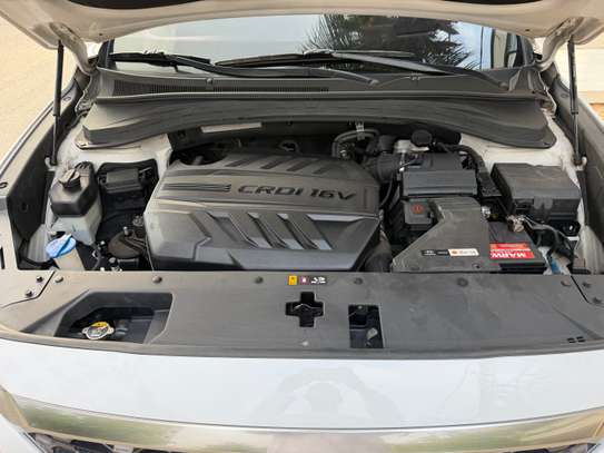 Hyundai Santefe image 10