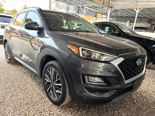 Hyundai Tucson image 3