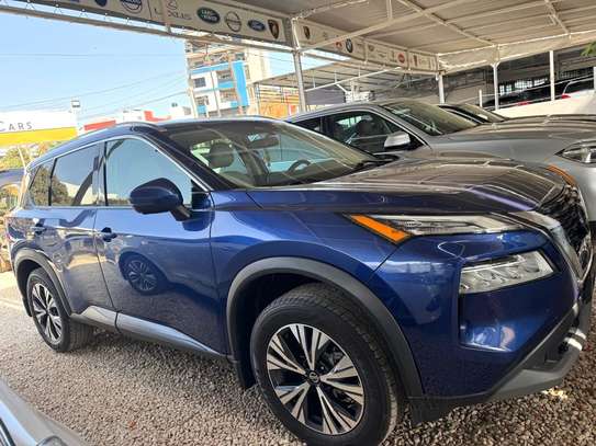 Nissan rogue image 5