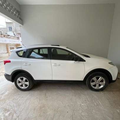 Rav4 image 6