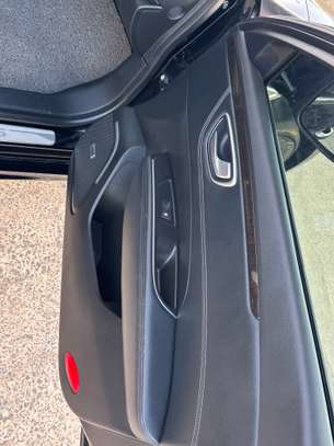 À louer Renault Sm6 essence 2.0 image 7
