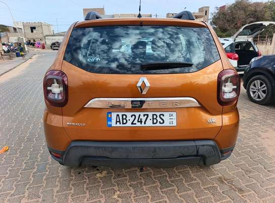 Renault Duster 2019 image 2