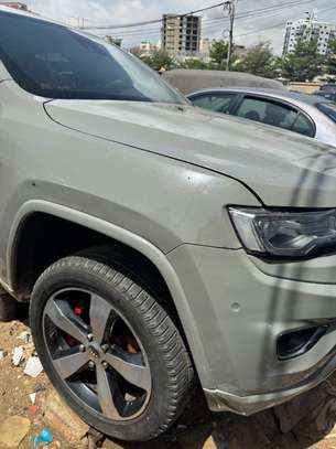 Jeep grand cherokee 4x4 à vendre image 3