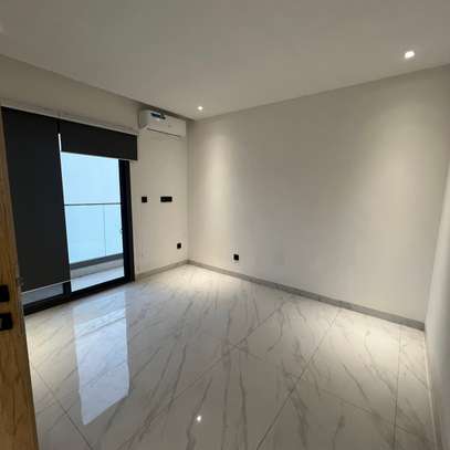 Appartement à louer  au Point E image 11