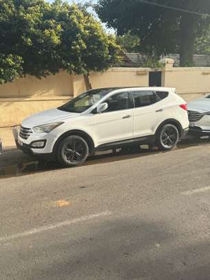 Hyundai Santafe 2013 image 2
