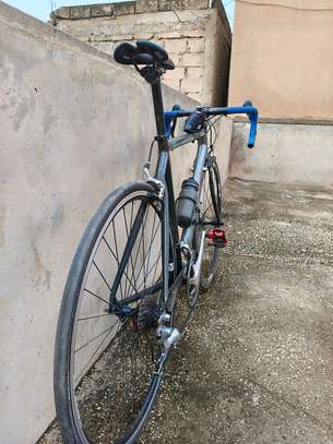 Vélo cycliste image 2