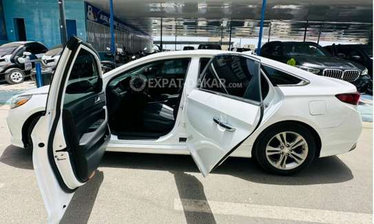 Hyundai sonata Année 2018 image 6