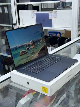 MacBook Air 2026 M5 512/16 15 pouces image 2