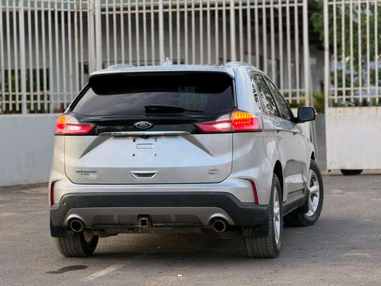 Voirture Ford Edge 2019 image 9
