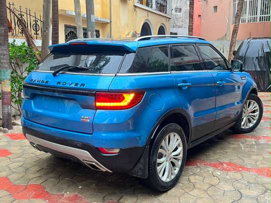 Range Rover Evoque 2.0 Si4 4x4 Bleu Dynamique image 10