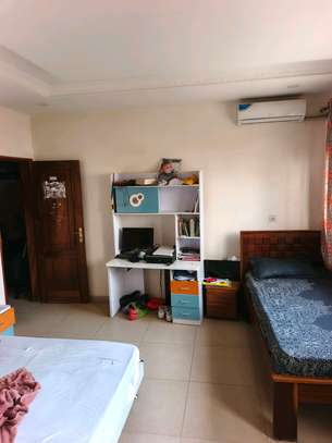 Appartement à louer à Ngor, Almadies image 8