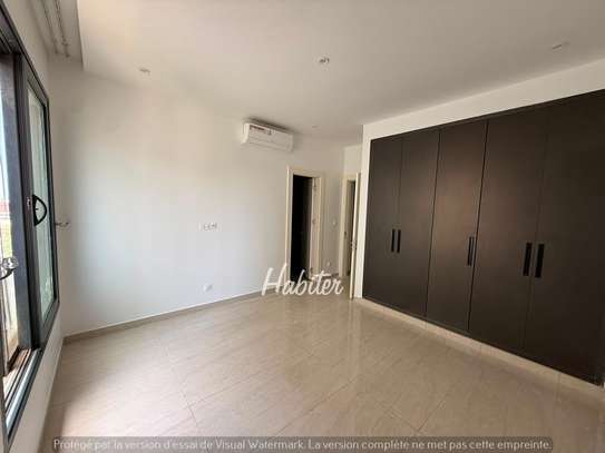 Appartement à louer aux Almadies image 6
