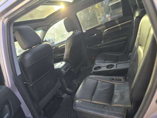 Toyota Highlander Limited Hybride 2016 image 11