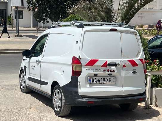 Ford transit image 6