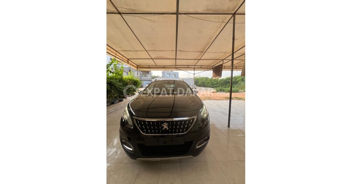 Peugeot 2008 SUV - Mamelles | Expat-Dakar