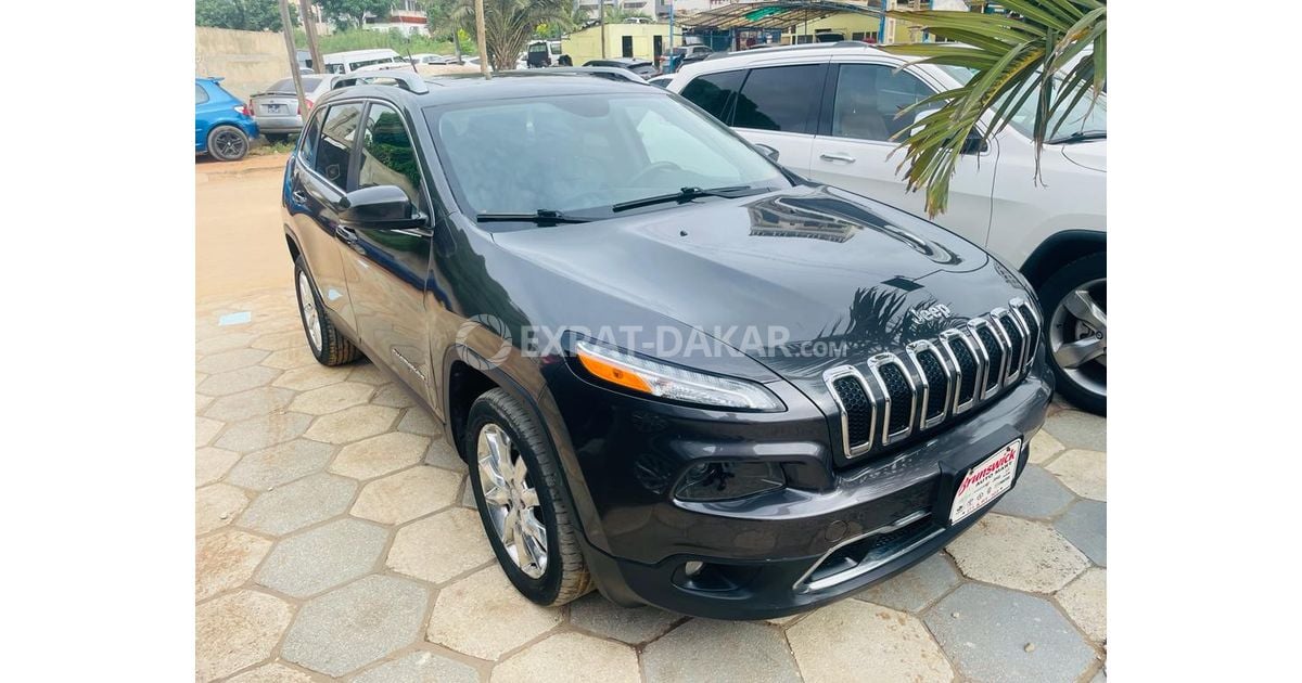 ea795bd5d1f68f812045a40fd4bc8bd3c6e94d2e - Jeep Cherokee limited 2015 4 cylindres