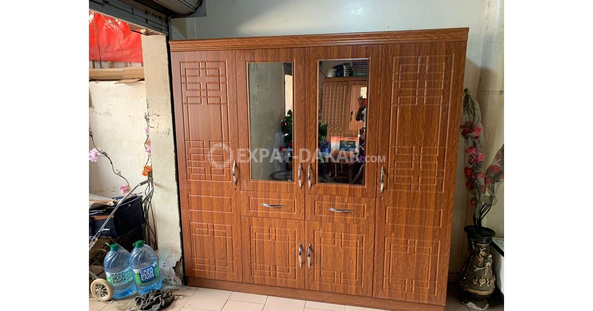 ARMOIRE 4 BATTANTS Parcelles Assainies ExpatDakar