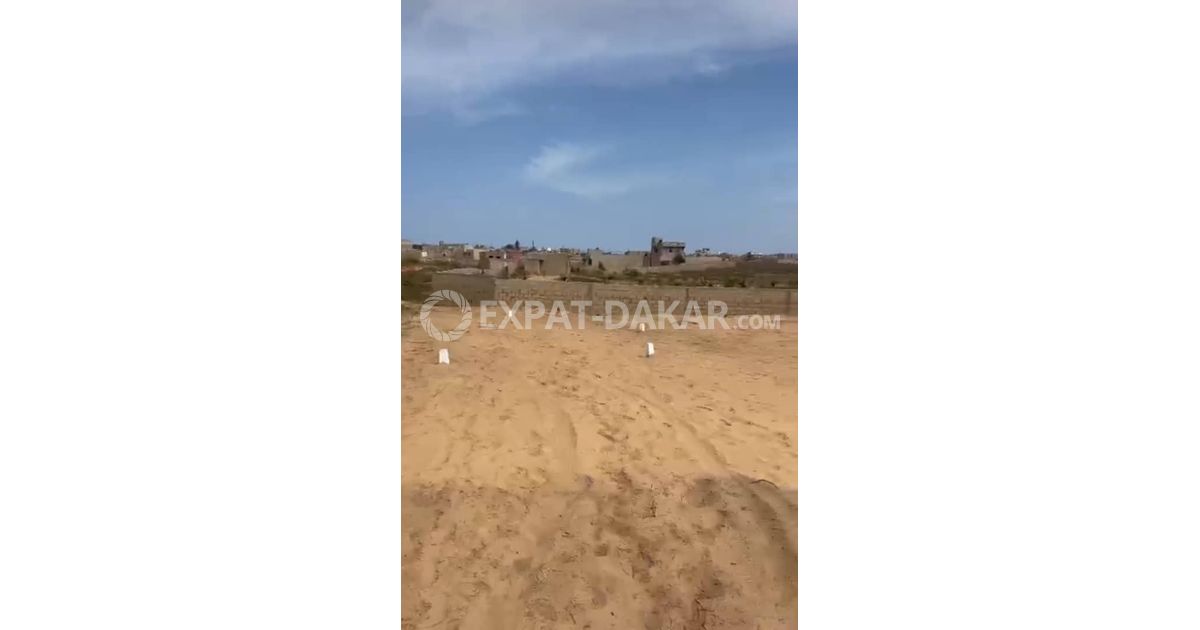 Terrain a vendre lac rose dakar
