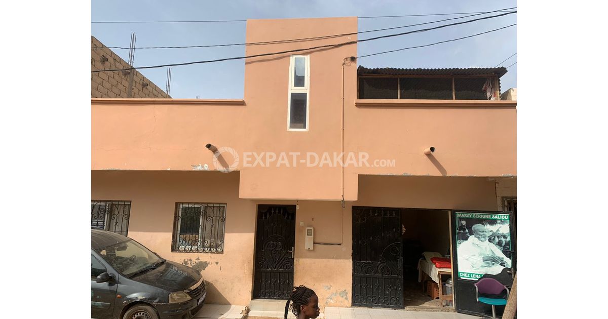 VILLA A VENDRE AUX PARCELLES ASSAINIES Keur Massar ExpatDakar