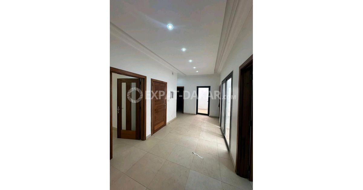 Villa à vendre VDN ExpatDakar