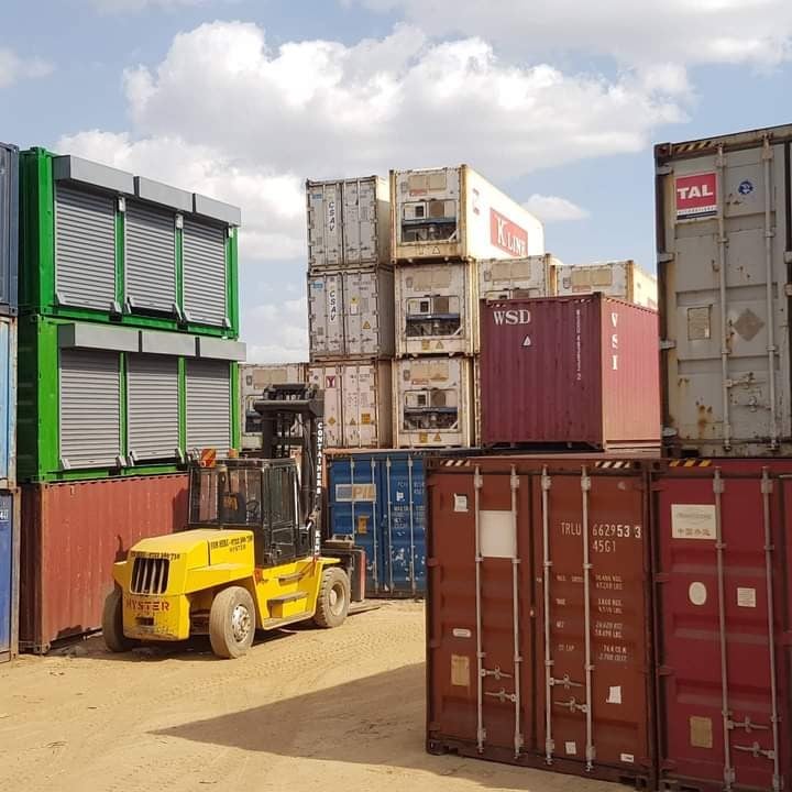 Shipping containers center in Nairobi PigiaMe