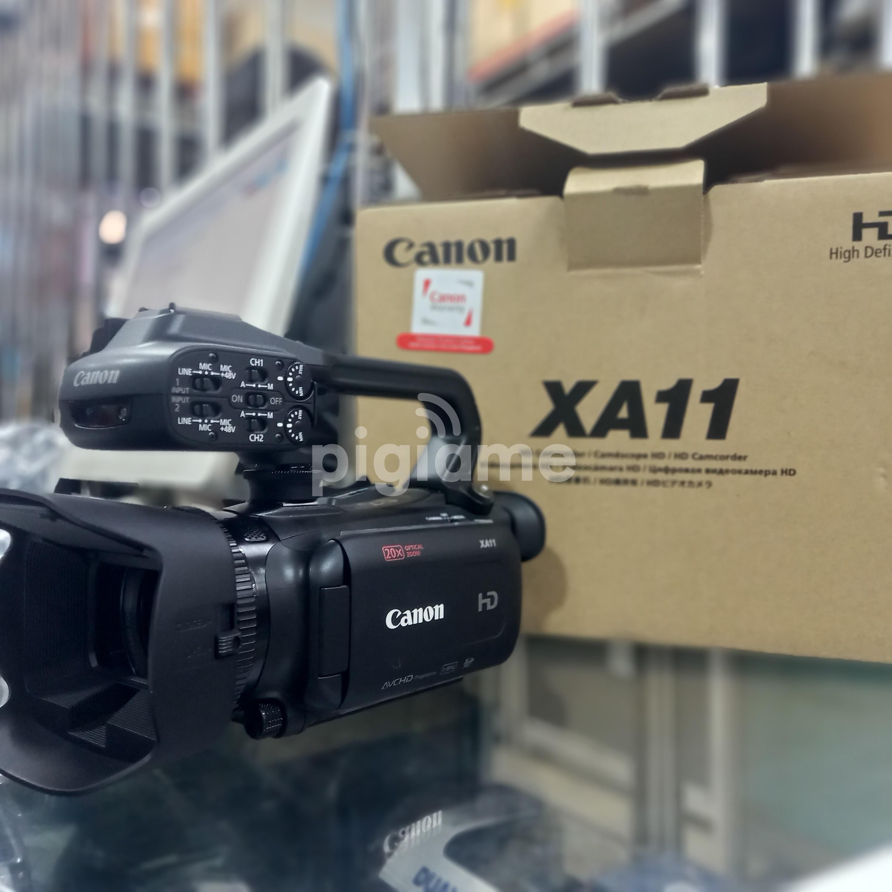 Canon Video Camera Ax11 in Nairobi CBD, Luthuli Avenue PigiaMe
