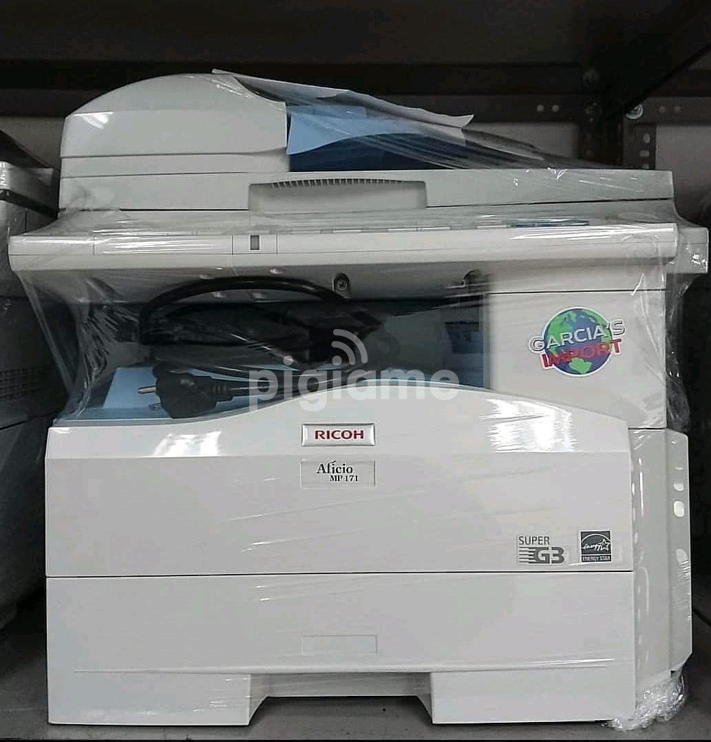 Heavy duty Ricoh Mp171 photocopier machine PigiaMe