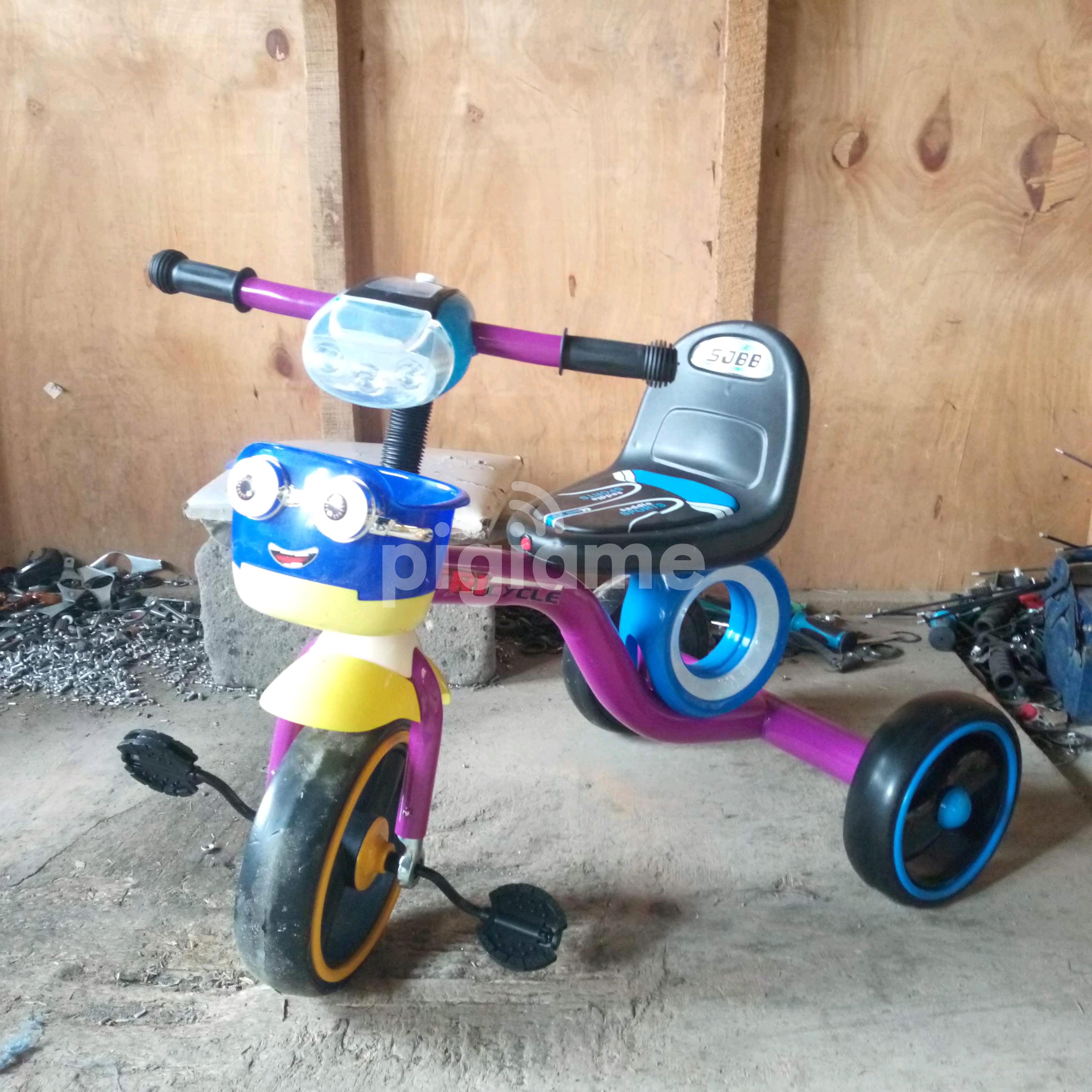 tricycle age 2