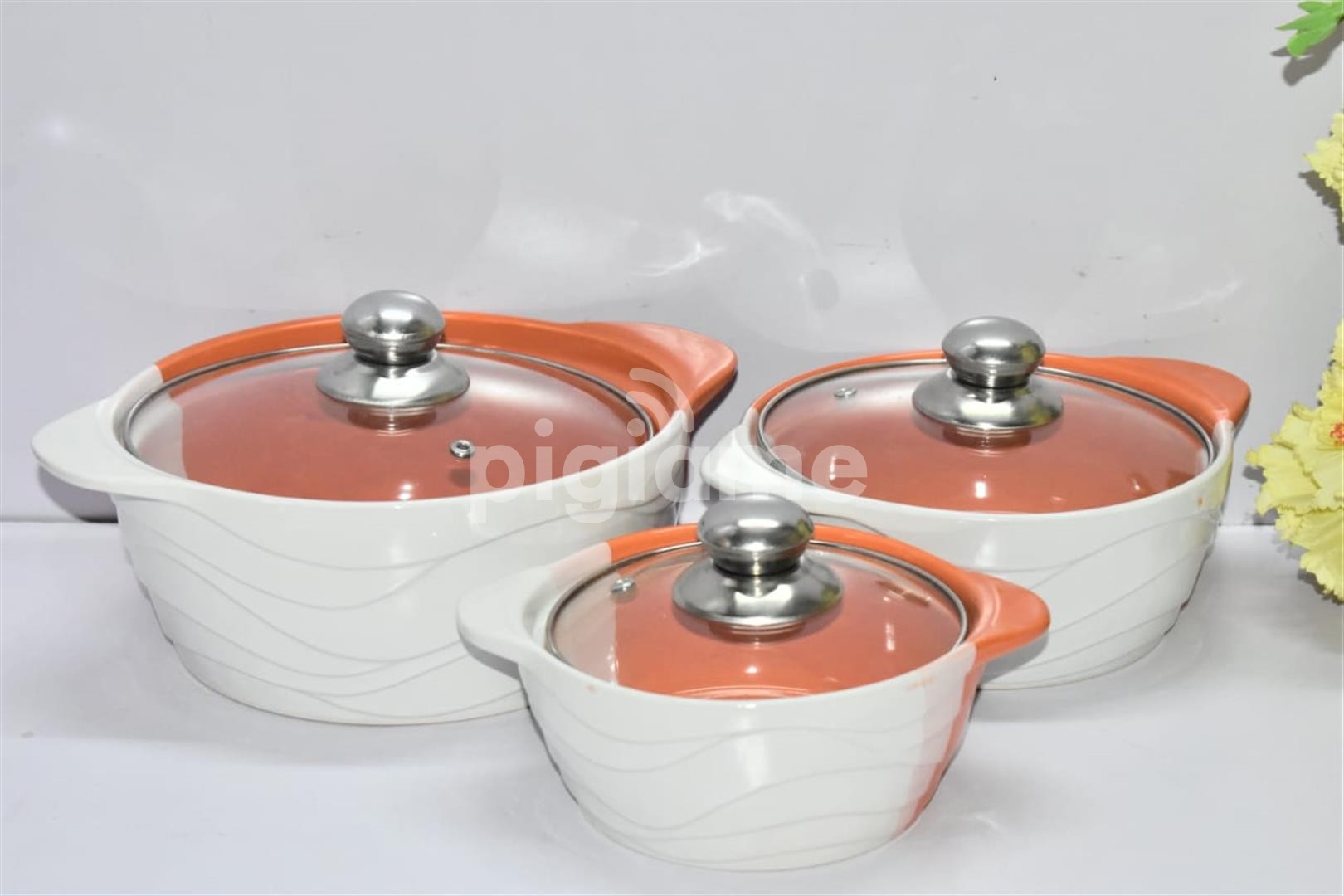 Classy Ceramic Serving Dish 3Pcs Set With Glass Cover in Nairobi CBD