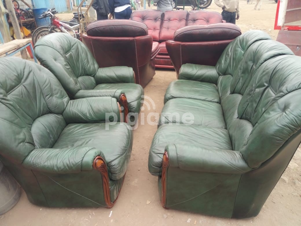 Leather Sofa (5 Seater) in Nairobi PigiaMe