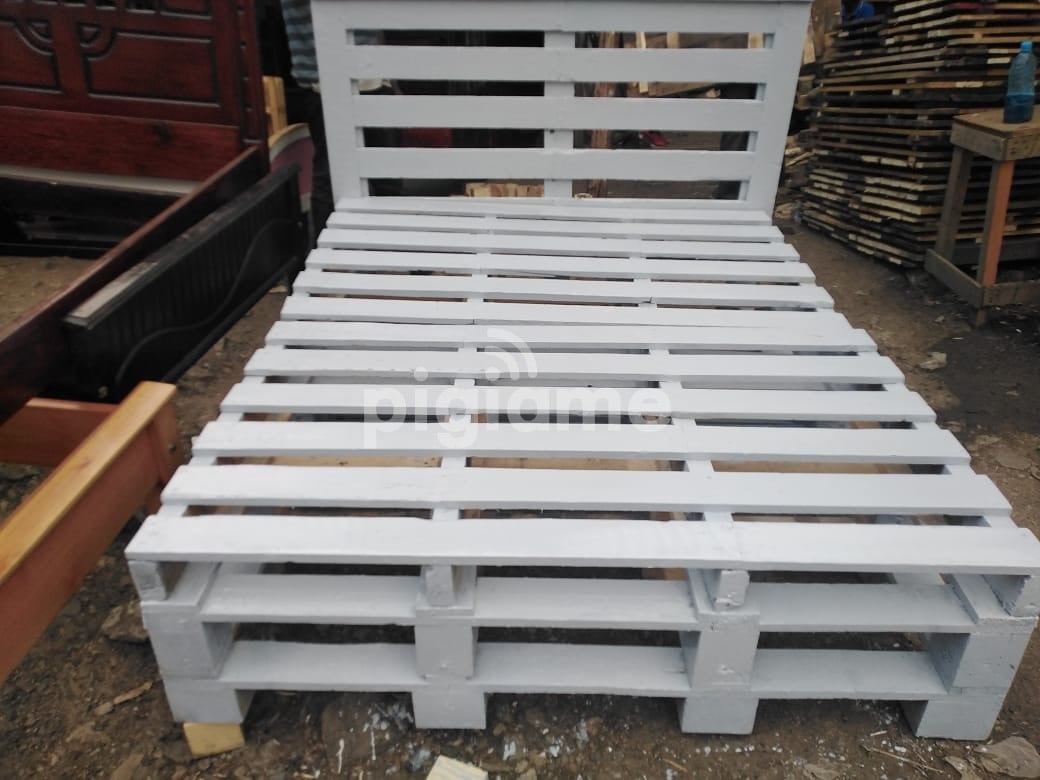 King Size Pallets Beds in Nairobi PigiaMe