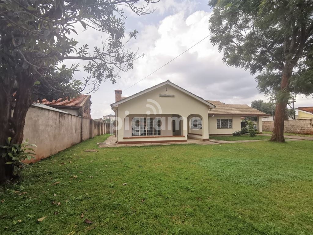 Mountain View House, Bungalow in Nairobi PigiaMe