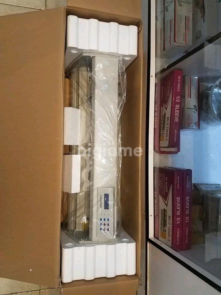 2Feet vinyl Cutting plotter machine in Nairobi PigiaMe