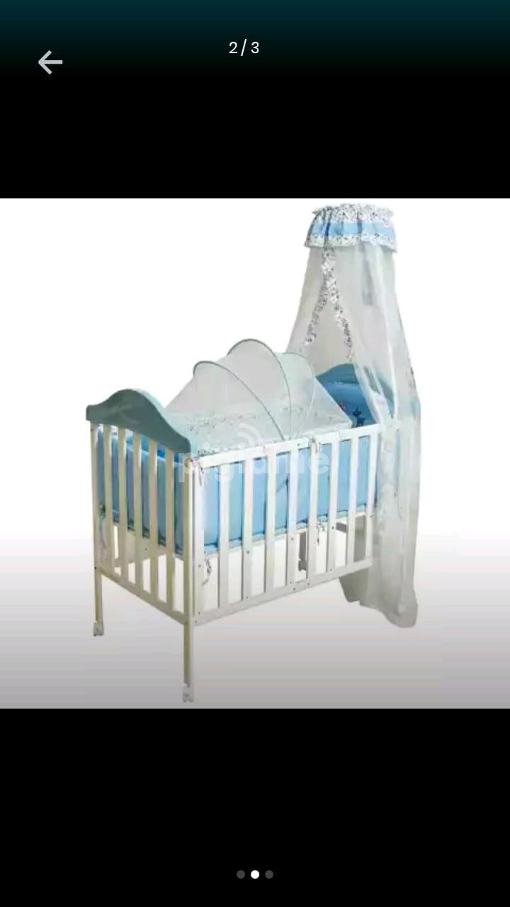 Metallic Baby Cot in Nairobi PigiaMe