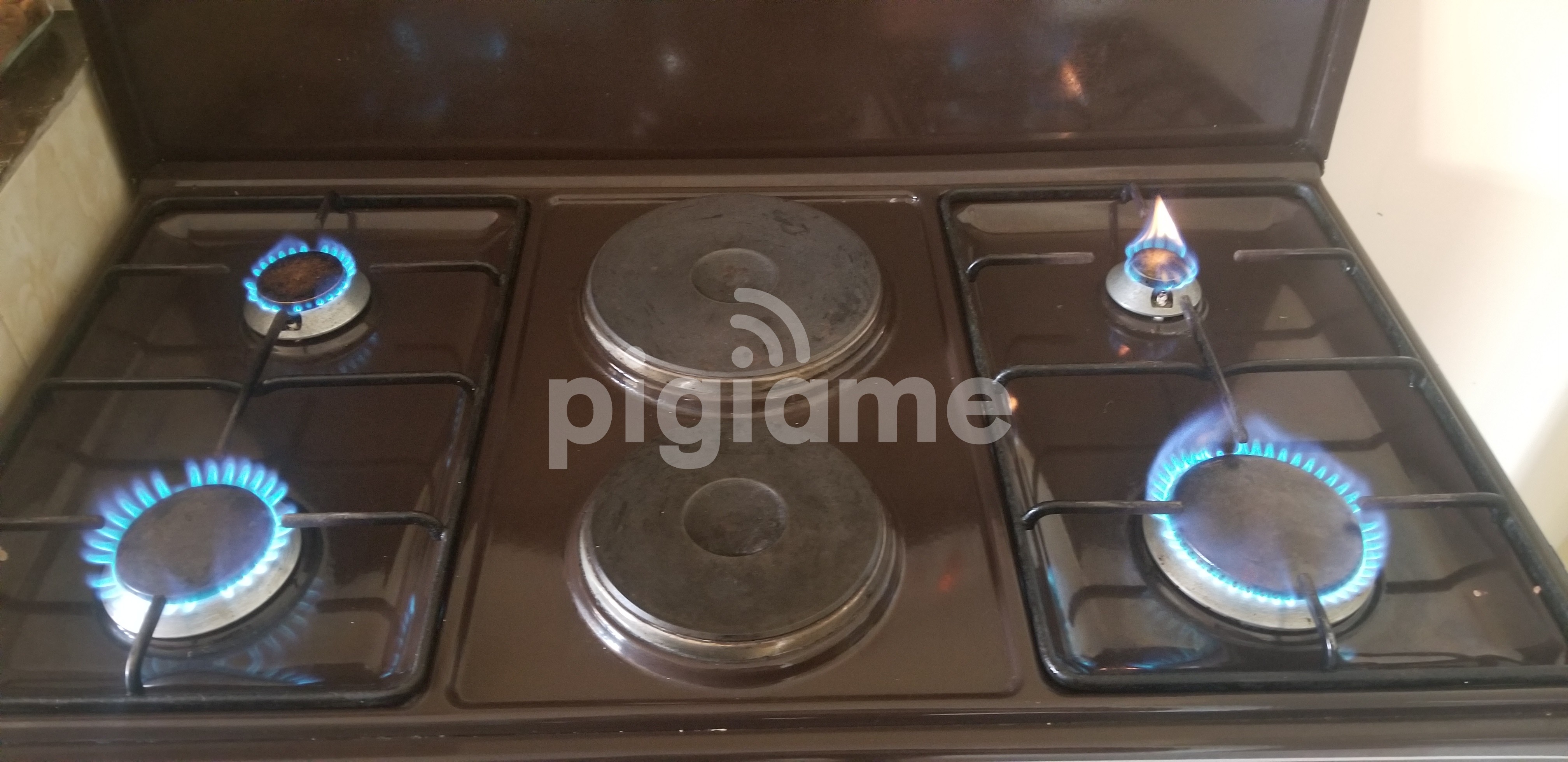 Elba 6 burner Gas cooker in Nairobi PigiaMe