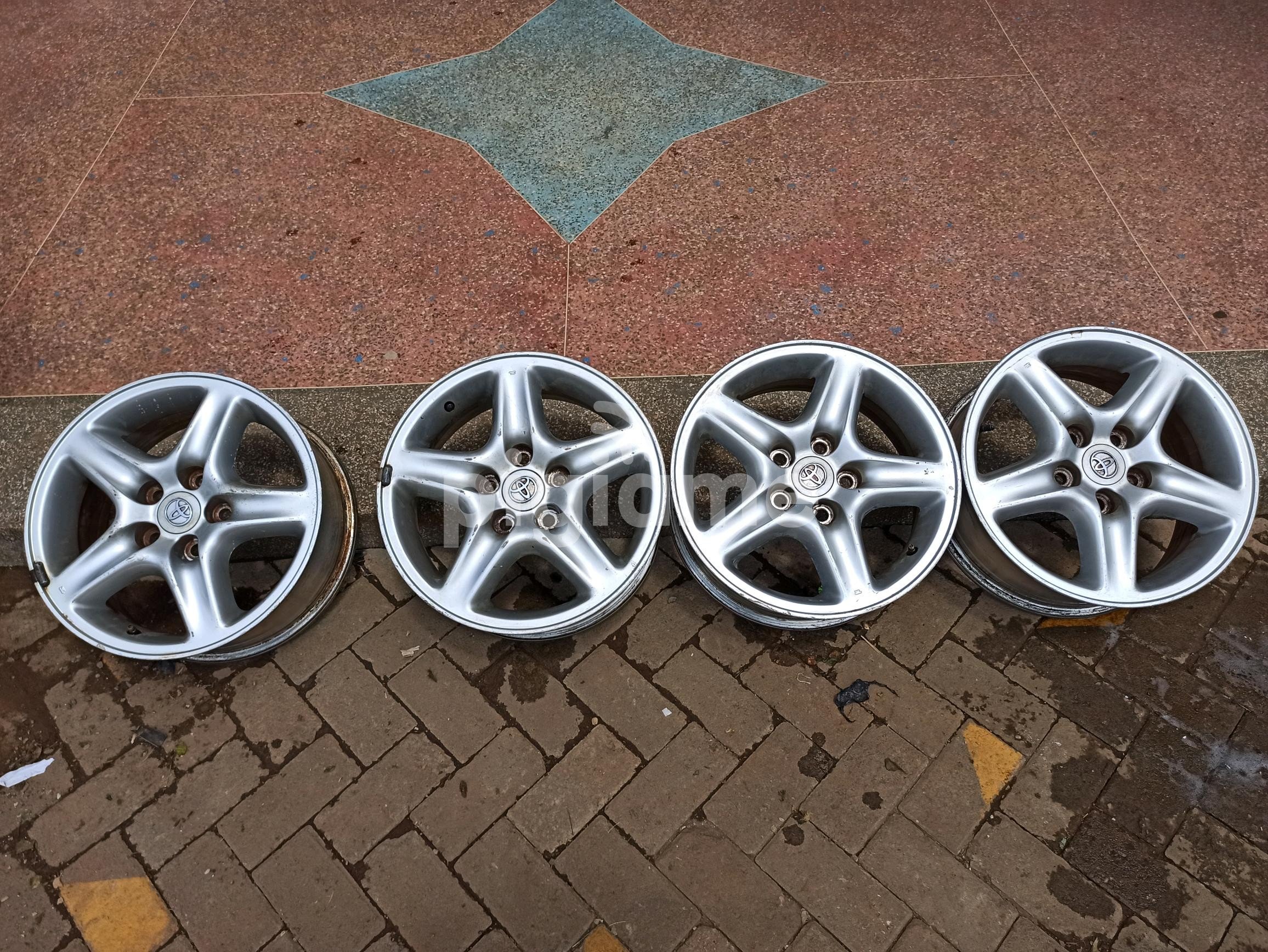 Toyota Alloy Rims 16 in Nairobi PigiaMe
