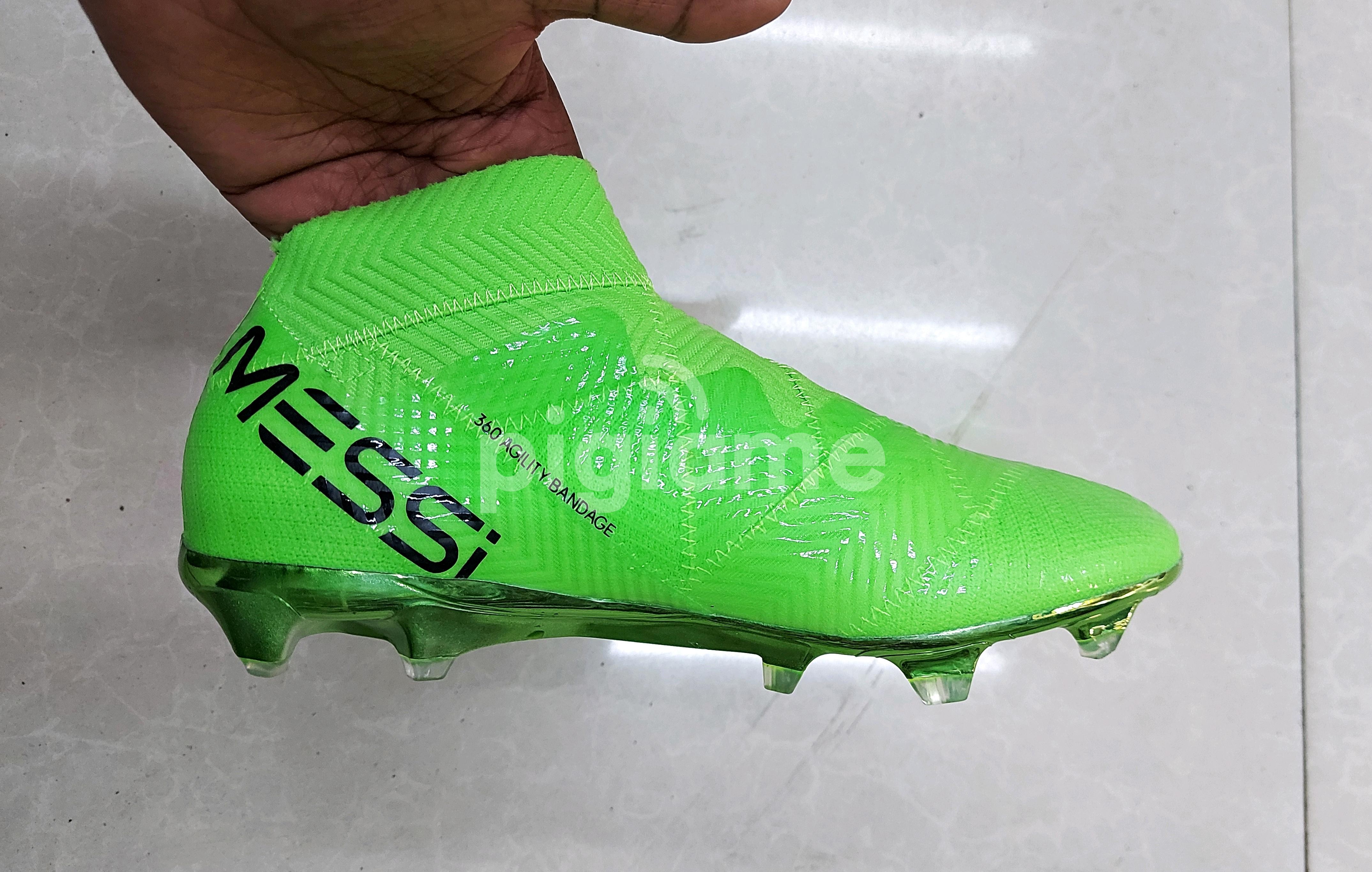 messi cleats 216