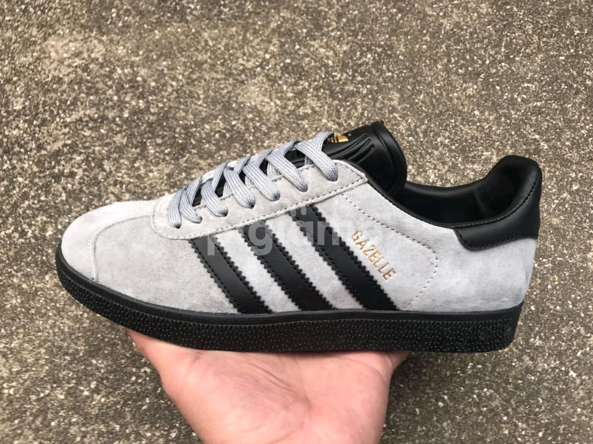 Gazelle adidas 40 online