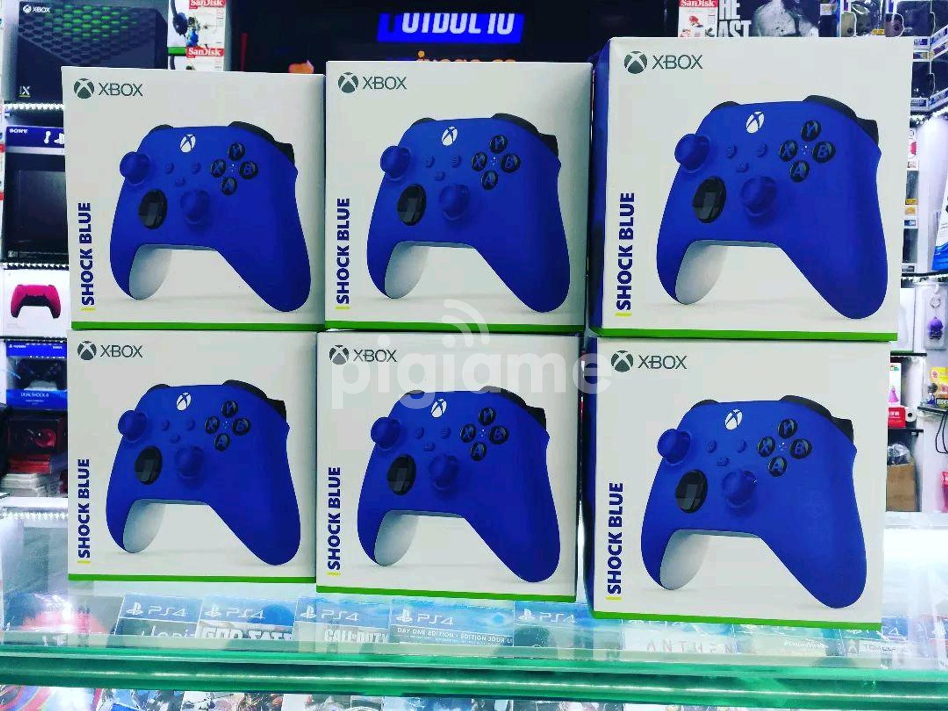 Mando Xbox Series Shock Blue 