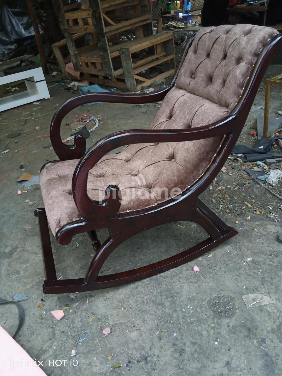 Rocking chair sales wooden olx