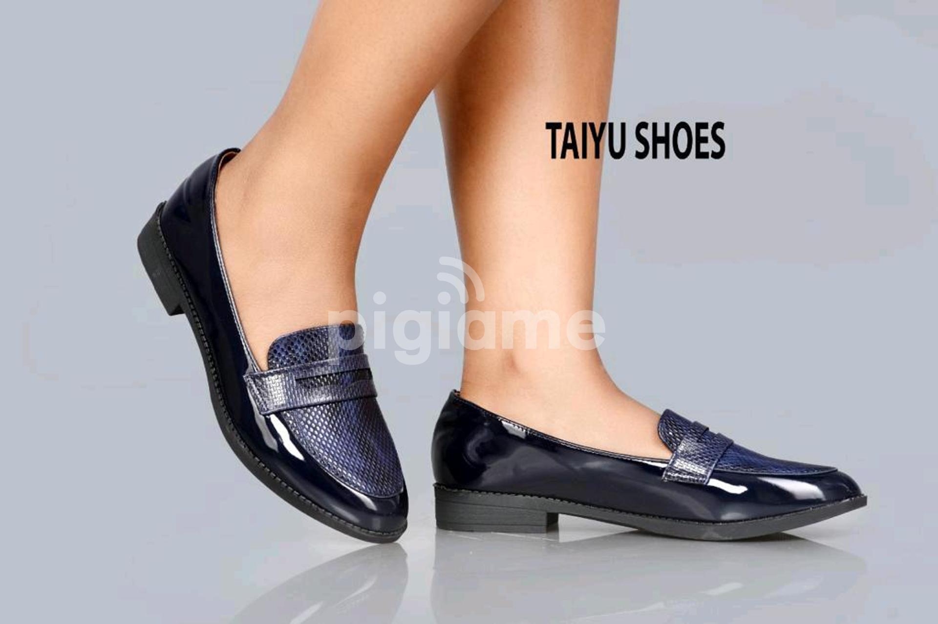 Womens shoes clearance sale 2025