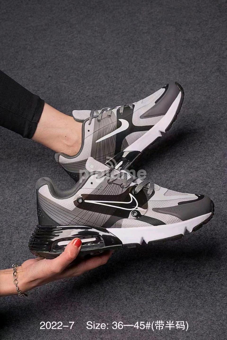 Nike Flywire Size 40 45 Ksh 3500 in Nairobi CBD PigiaMe