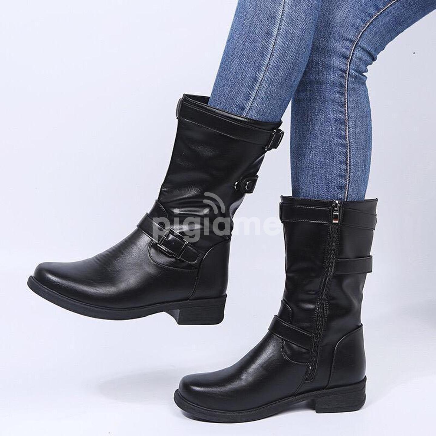 Ladies hot sale fancy boot