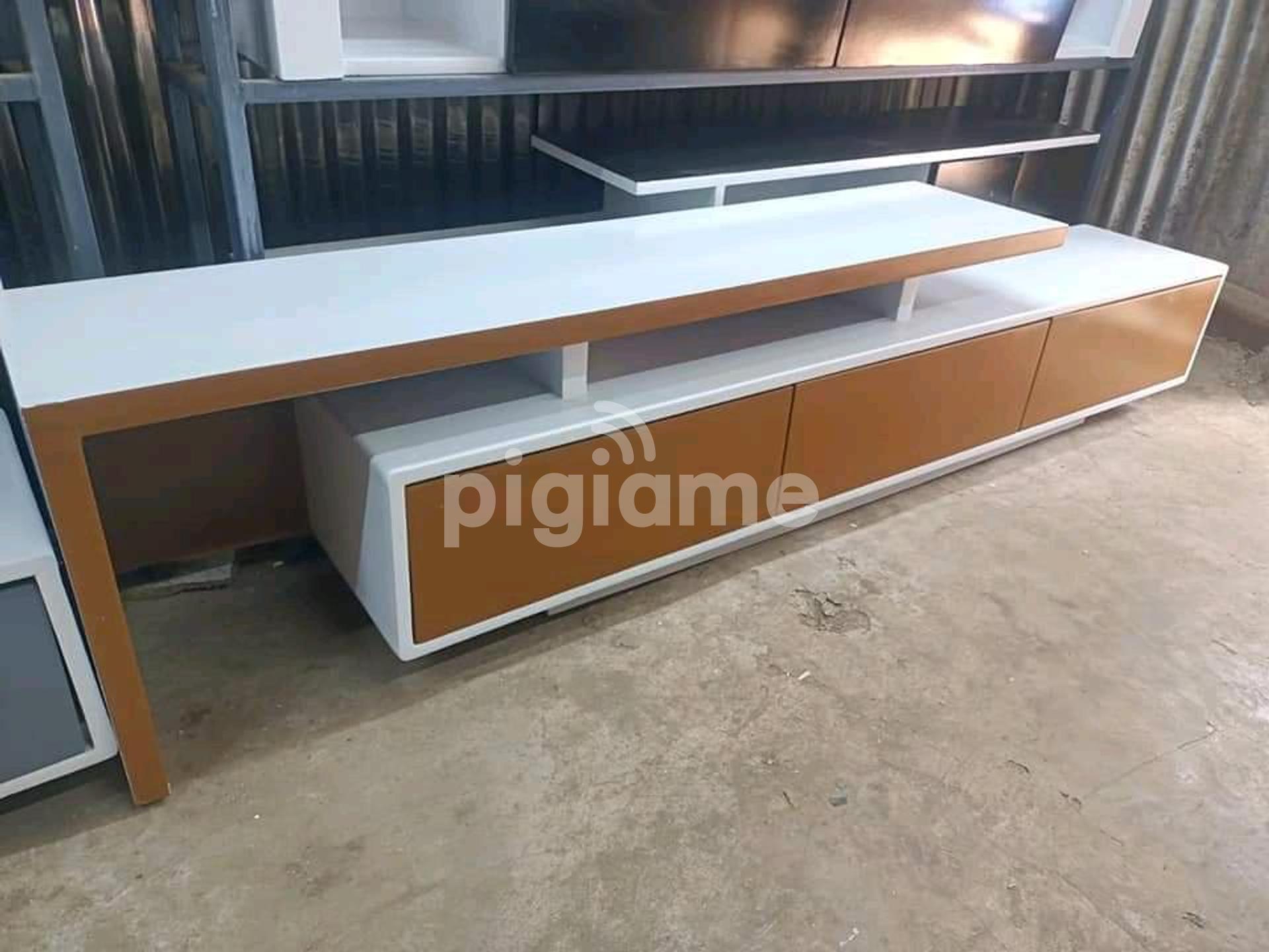 Nice tv store stands