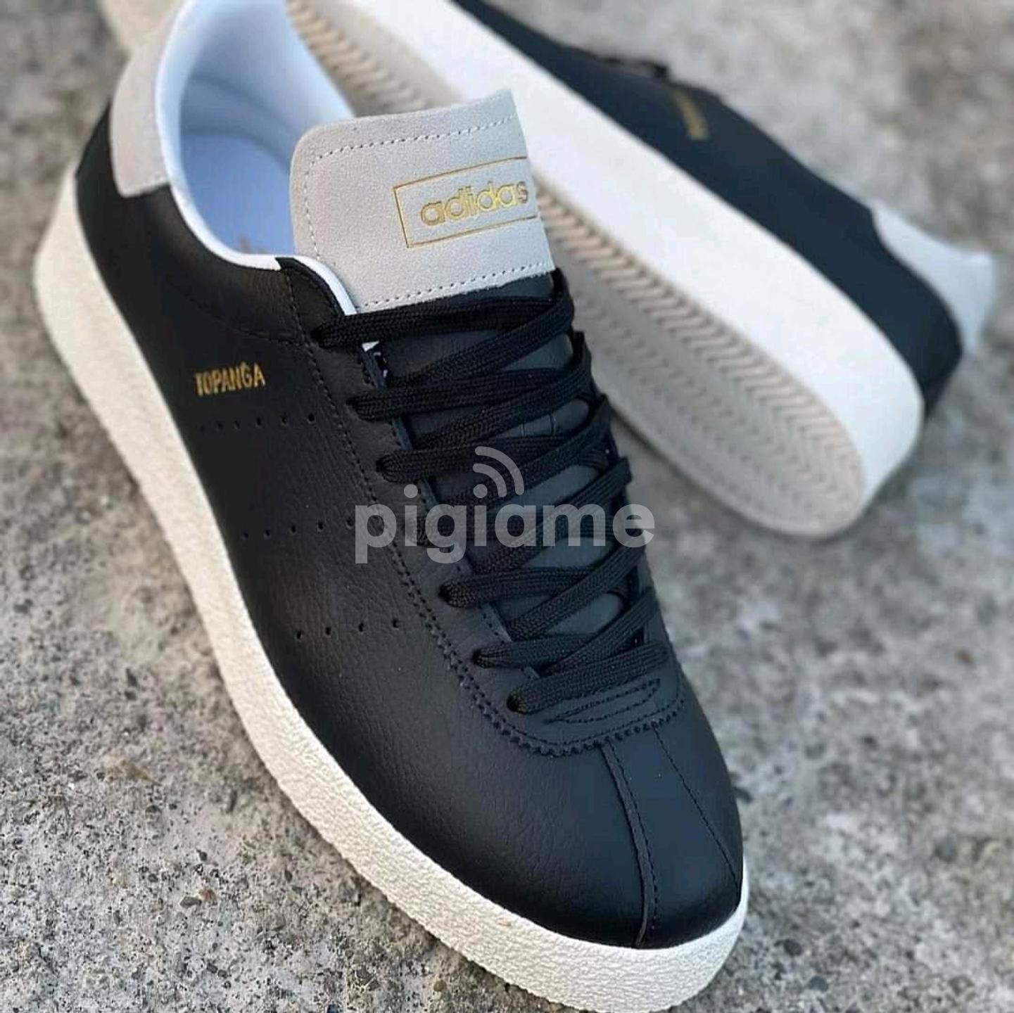 Adidas cheap topanga price