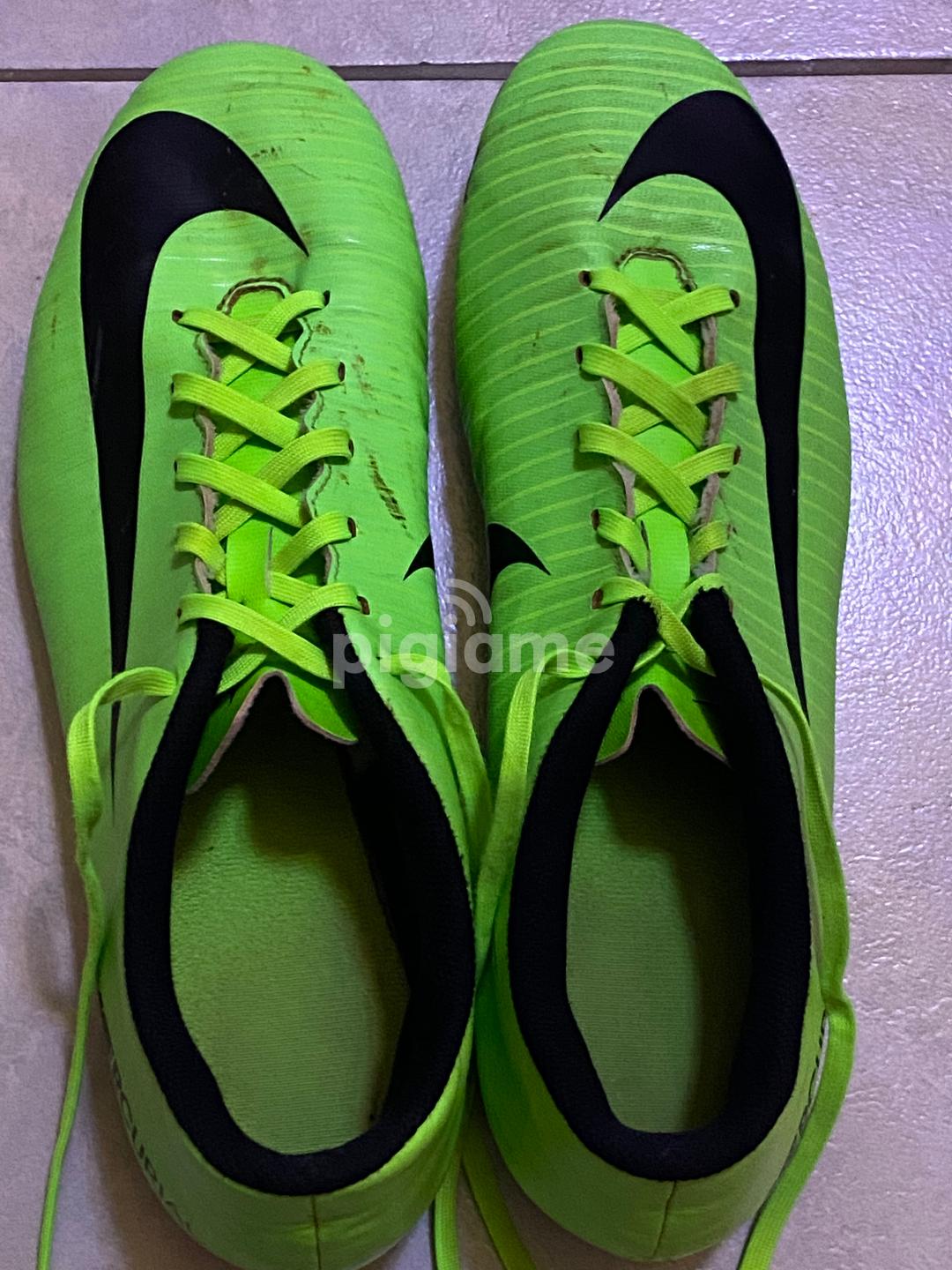 buy nike football studs