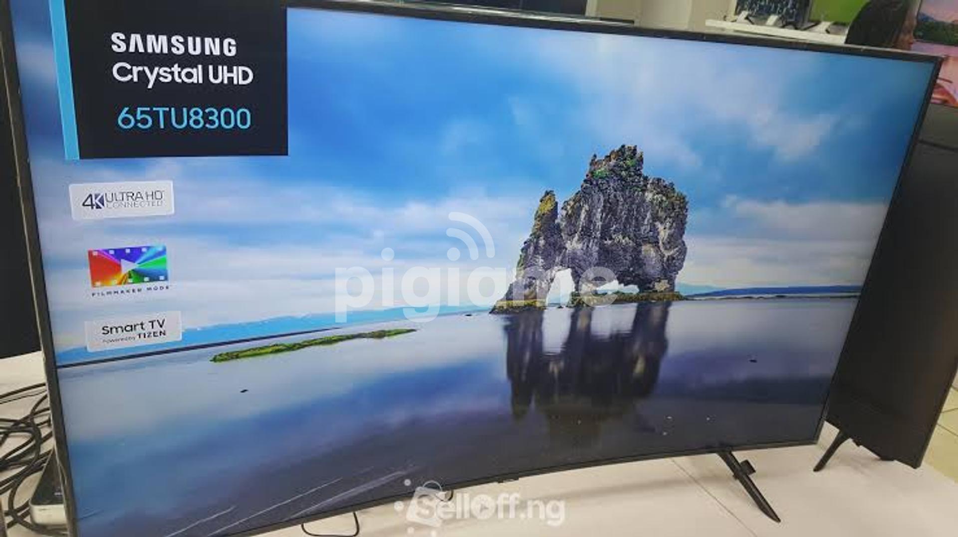 Smart tv SAMSUNG 65 curved 4K UHD 65TU8300