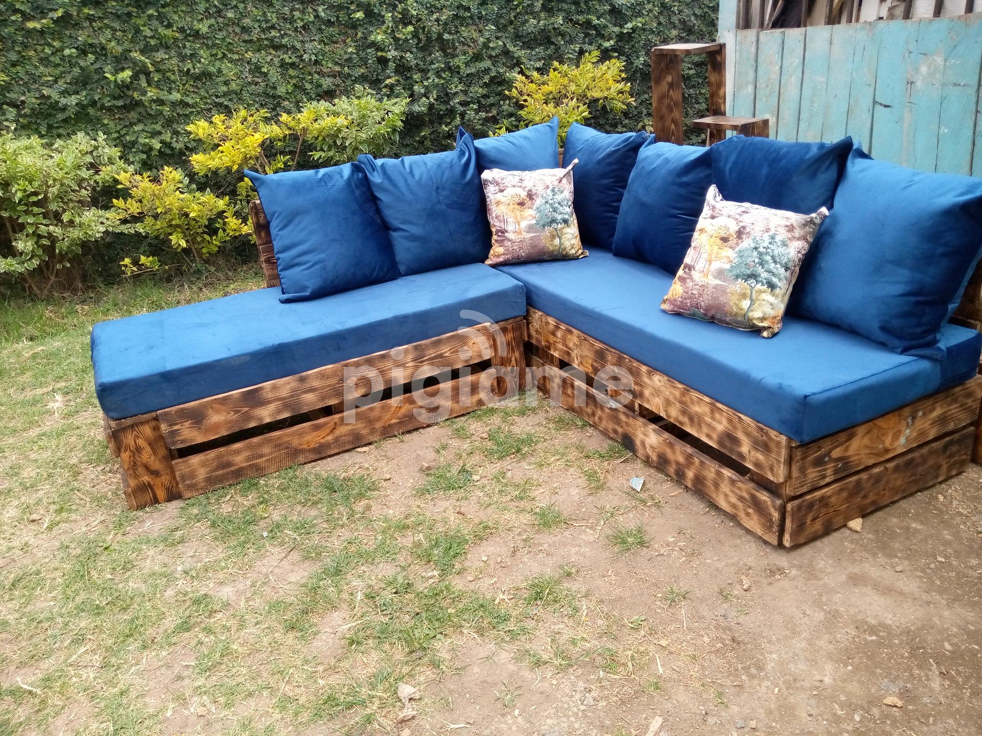LShape Pallets Sofa in Kahawa West, Membley PigiaMe